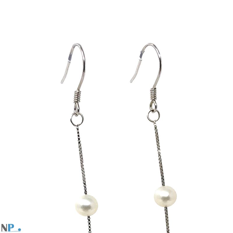 Boucles pendantes avec crochets ouvert, facile à porter legeres. Perles d Eau Douce blanches 8 perles en tout